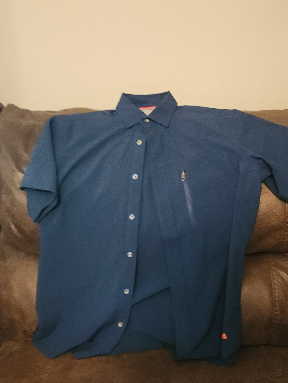 Men's Casual Short-Sleeve Button-Down Shirt in Navy Blue